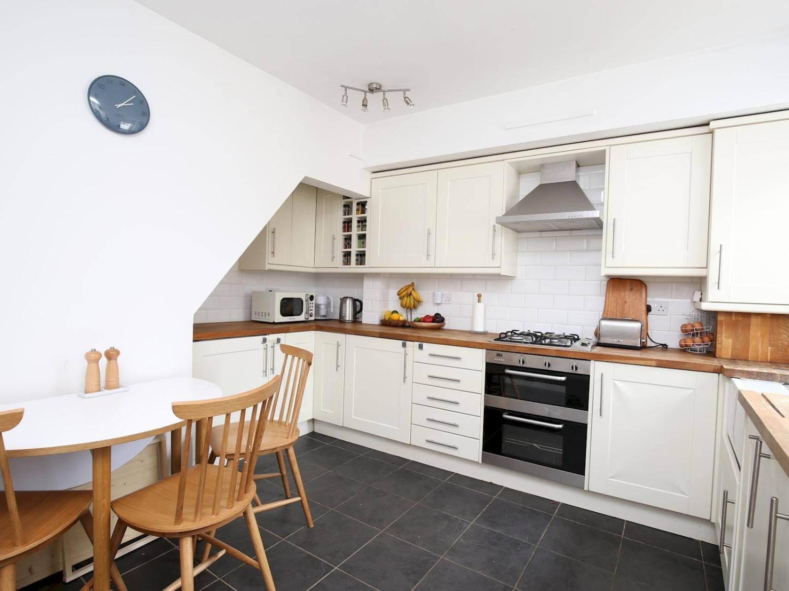 Vakantiehuis Sunny Victorian 2br Townhouse Pass The Keys